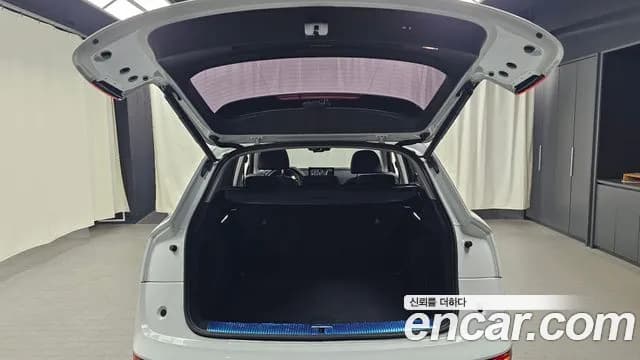 2021 Audi Q5 (FY) 40 TDI Quattro Sold VIN WAUZZZFY6M2128460 – rear exterior 2021 Audi Q5 (FY) 40 TDI Quattro Sold VIN WAUZZZFY6M2128460 – rear exterior