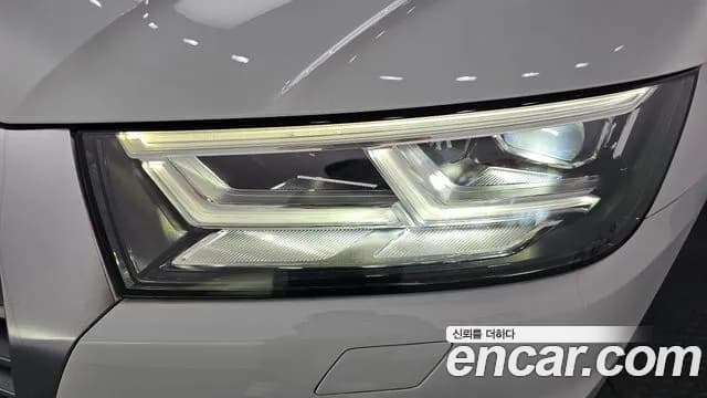 2020 Audi Q5 (FY) 40 TDI Quattro Premium Sold VIN WAUZZZFY7L2071569 – engine bay 2020 Audi Q5 (FY) 40 TDI Quattro Premium Sold VIN WAUZZZFY7L2071569 – engine bay