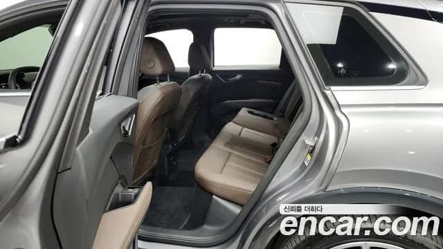 2025 Audi Q4 e-tron (F4) 45 Premium Sold VIN WAUZZZFZ8SP052846 – interior seats 2025 Audi Q4 e-tron (F4) 45 Premium Sold VIN WAUZZZFZ8SP052846 – interior seats