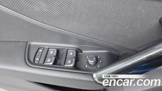 2023 Audi Q2 35 TDI Premium Sold VIN WAUZZZGA5PA039488 – interior seats 2023 Audi Q2 35 TDI Premium Sold VIN WAUZZZGA5PA039488 – interior seats