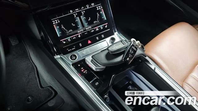 2021 Audi e-tron 55 Quattro Sold VIN WAUZZZGE4MB043167 – dashboard 2021 Audi e-tron 55 Quattro Sold VIN WAUZZZGE4MB043167 – dashboard