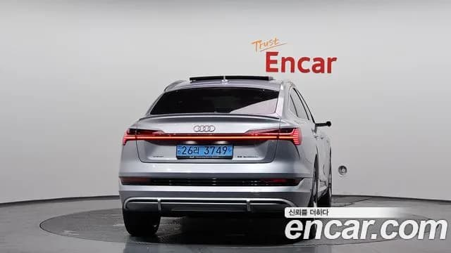 2022 Audi e-tron 55 Quattro Sportback Sold VIN WAUZZZGE9NB001630 – photo 12 2022 Audi e-tron 55 Quattro Sportback Sold VIN WAUZZZGE9NB001630 – photo 12