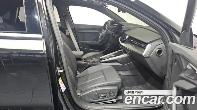 2022 Audi A3 (8Y) 40 TFSI Sold VIN WAUZZZGY2NA089565 – photo 13 2022 Audi A3 (8Y) 40 TFSI Sold VIN WAUZZZGY2NA089565 – photo 13