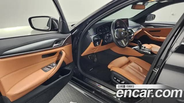 2023 BMW 5Series (G30) 520i M Sport Sold VIN WBA11BH00PWX97811 – rear exterior 2023 BMW 5Series (G30) 520i M Sport Sold VIN WBA11BH00PWX97811 – rear exterior