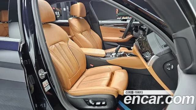2021 BMW 5Series (G30) 520i M Sport Sold VIN WBA11BH01MCG41230 – interior seats 2021 BMW 5Series (G30) 520i M Sport Sold VIN WBA11BH01MCG41230 – interior seats