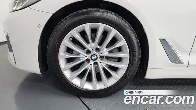 2022 BMW 5 Series (G30) 520i Luxury Sold VIN WBA11BH01NCK96344 – photo 15 2022 BMW 5 Series (G30) 520i Luxury Sold VIN WBA11BH01NCK96344 – photo 15
