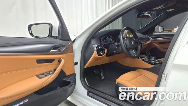 2023 BMW 5Series (G30) 520i M Sport Sold VIN WBA11BH02PWX96062 – interior seats 2023 BMW 5Series (G30) 520i M Sport Sold VIN WBA11BH02PWX96062 – interior seats