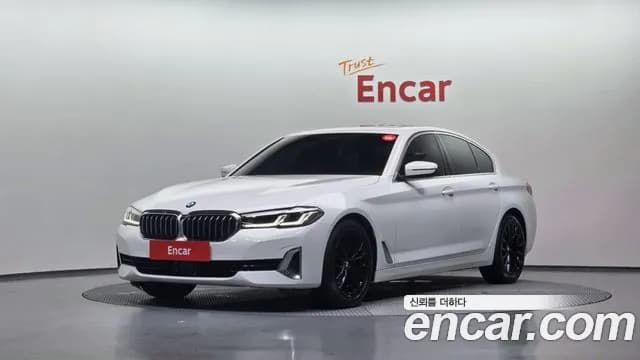 2023 BMW 5 Series (G30) 520i Luxury Sold VIN WBA11BH03PCL14779 – trunk area 2023 BMW 5 Series (G30) 520i Luxury Sold VIN WBA11BH03PCL14779 – trunk area