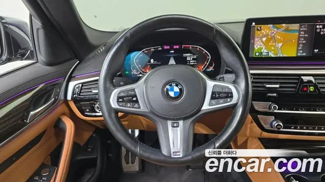 2021 BMW 5 Series (G30) 520i M Sport Sold VIN WBA11BH06MWX27855 – interior seats 2021 BMW 5 Series (G30) 520i M Sport Sold VIN WBA11BH06MWX27855 – interior seats