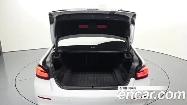 2021 BMW 5 Series (G30) 520i Luxury Sold VIN WBA11BH08MCG51947 – front exterior 2021 BMW 5 Series (G30) 520i Luxury Sold VIN WBA11BH08MCG51947 – front exterior