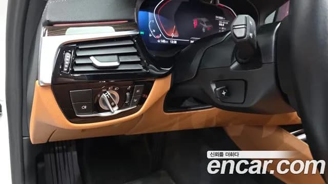 2021 BMW 5 Series (G30) 520i Luxury Sold VIN WBA11BH08MCG51947 – dashboard 2021 BMW 5 Series (G30) 520i Luxury Sold VIN WBA11BH08MCG51947 – dashboard
