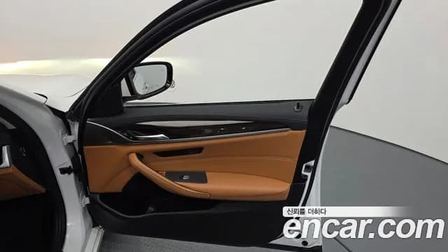 2021 BMW 5 Series (G30) 520i Luxury Sold VIN WBA11BH08MCG51947 – photo 31 2021 BMW 5 Series (G30) 520i Luxury Sold VIN WBA11BH08MCG51947 – photo 31