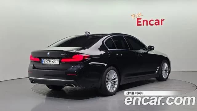 2021 BMW 5Series (G30) 520i Luxury Sold VIN WBA11BH08MWX25590 – trunk area 2021 BMW 5Series (G30) 520i Luxury Sold VIN WBA11BH08MWX25590 – trunk area