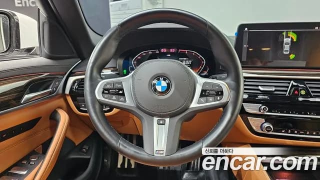 2022 BMW 5Series (G30) 520i M Sport Sold VIN WBA11BH09NCJ83483 – interior seats 2022 BMW 5Series (G30) 520i M Sport Sold VIN WBA11BH09NCJ83483 – interior seats