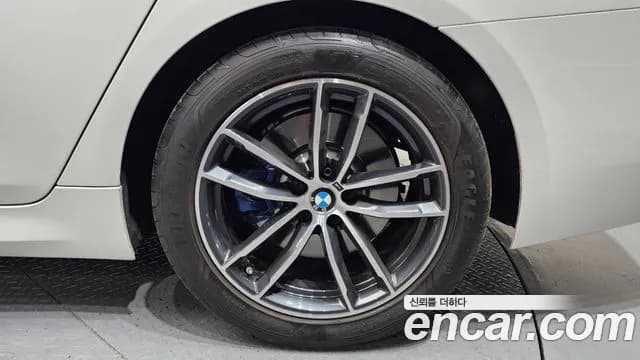 2022 BMW 5Series (G30) 520i M Sport Sold VIN WBA11BH09NCJ83483 – photo 18 2022 BMW 5Series (G30) 520i M Sport Sold VIN WBA11BH09NCJ83483 – photo 18