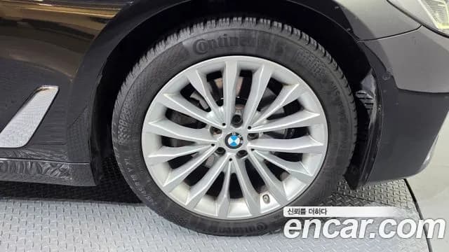 2022 BMW 5Series (G30) 520i Luxury Sold VIN WBA11BH09NWX60981 – photo 11 2022 BMW 5Series (G30) 520i Luxury Sold VIN WBA11BH09NWX60981 – photo 11