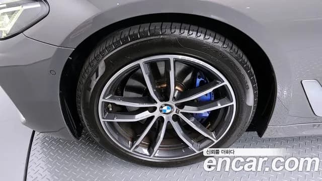 2022 BMW 5Series (G30) 520i M Sport Sold VIN WBA11BH0XNCJ93357 – photo 22 2022 BMW 5Series (G30) 520i M Sport Sold VIN WBA11BH0XNCJ93357 – photo 22