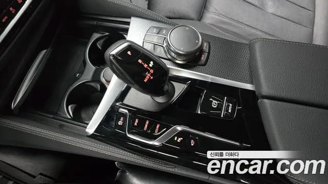 2023 BMW 5Series (G30) 520i M Sport Sold VIN WBA11BH0XPWY23170 – interior seats 2023 BMW 5Series (G30) 520i M Sport Sold VIN WBA11BH0XPWY23170 – interior seats