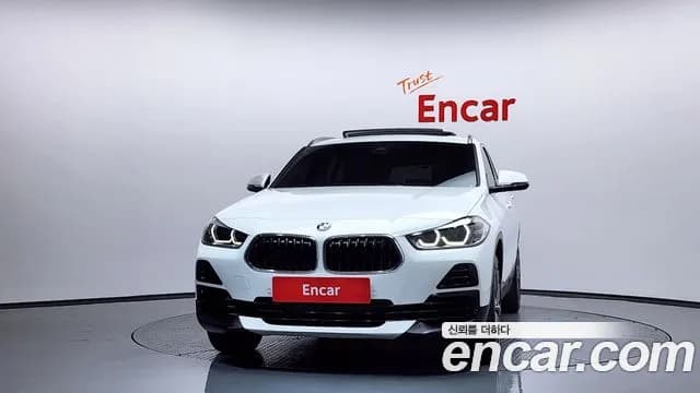 2022 BMW X2 (F39) xDrive20i Advantage Sold VIN WBA11DF04N5U93172 – interior seats 2022 BMW X2 (F39) xDrive20i Advantage Sold VIN WBA11DF04N5U93172 – interior seats