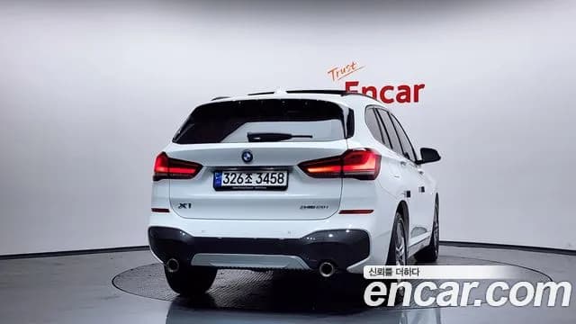 2021 BMW X1 (F48) xDrive 20i M Sport Sold VIN WBA11DG02M5S44642 – side profile 2021 BMW X1 (F48) xDrive 20i M Sport Sold VIN WBA11DG02M5S44642 – side profile