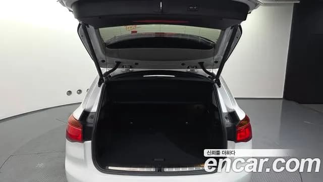 2022 BMW X1 (F48) xDrive 20i xLine Sold VIN WBA11DG04N5V27299 – trunk area 2022 BMW X1 (F48) xDrive 20i xLine Sold VIN WBA11DG04N5V27299 – trunk area