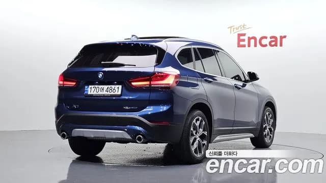 2022 BMW X1 (F48) xDrive 20i xLine Sold VIN WBA11DG06N5U32243 – interior seats 2022 BMW X1 (F48) xDrive 20i xLine Sold VIN WBA11DG06N5U32243 – interior seats