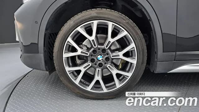 2022 BMW X1 (F48) xDrive 20i xLine Sold VIN WBA11DG06N5V31676 – trunk area 2022 BMW X1 (F48) xDrive 20i xLine Sold VIN WBA11DG06N5V31676 – trunk area