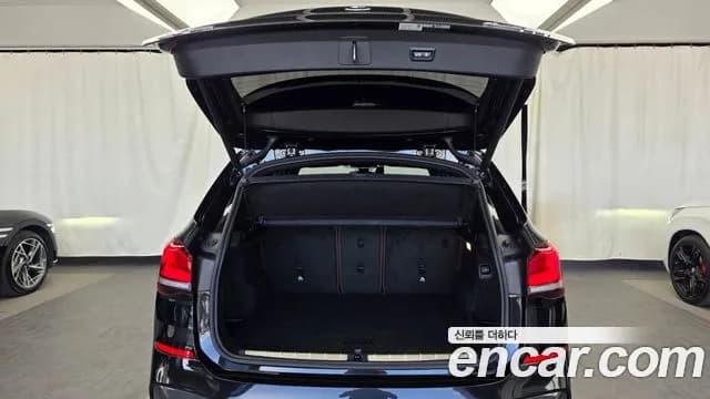 2022 BMW X1 (F48) xDrive 20i M Sport Sold VIN WBA11DG08N5T64723 – trunk area 2022 BMW X1 (F48) xDrive 20i M Sport Sold VIN WBA11DG08N5T64723 – trunk area