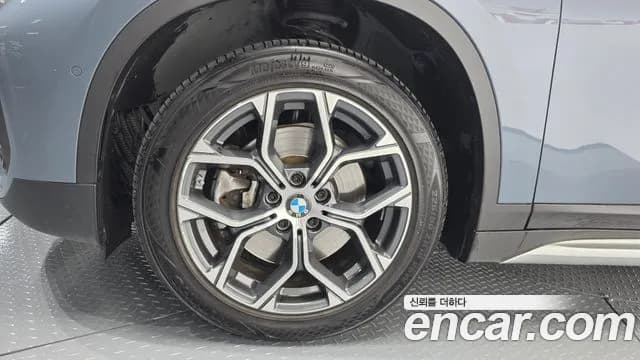 2022 BMW X1 (F48) xDrive 20i xLine Sold VIN WBA11DG09N5T84740 – trunk area 2022 BMW X1 (F48) xDrive 20i xLine Sold VIN WBA11DG09N5T84740 – trunk area