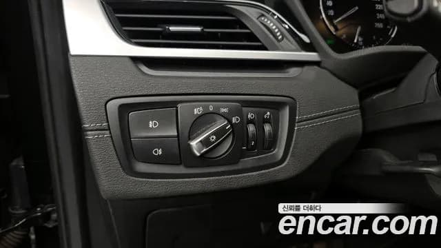 2022 BMW X1 (F48) xDrive 20i xLine Sold VIN WBA11DG0XN5V33317 – trunk area 2022 BMW X1 (F48) xDrive 20i xLine Sold VIN WBA11DG0XN5V33317 – trunk area