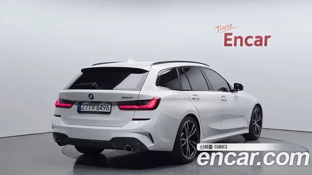 2022 BMW 3 Series (G20) 320i Touring M Sports Sold VIN WBA11ED05NFM55041 – photo 17 2022 BMW 3 Series (G20) 320i Touring M Sports Sold VIN WBA11ED05NFM55041 – photo 17