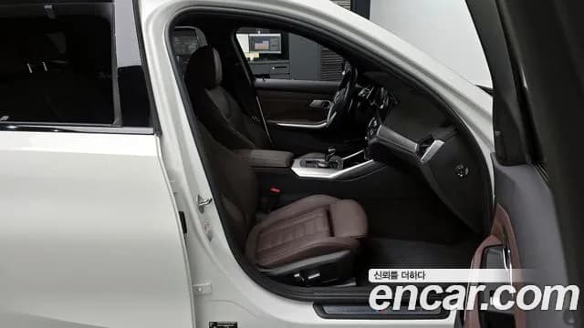 2022 BMW 3 Series (G20) 320i Touring M Sports Sold VIN WBA11ED05NFM55041 – photo 19 2022 BMW 3 Series (G20) 320i Touring M Sports Sold VIN WBA11ED05NFM55041 – photo 19