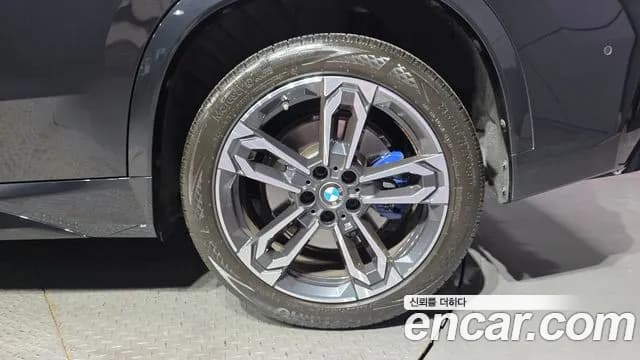 2025 BMW X1 (U11) M35i xDrive Sold VIN WBA11EF05S5363192 – photo 12 2025 BMW X1 (U11) M35i xDrive Sold VIN WBA11EF05S5363192 – photo 12