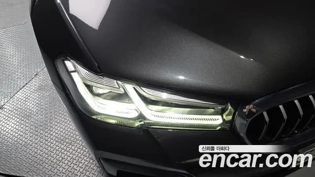 2021 BMW 5 Series (G30) 523d M Sport Sold VIN WBA11ES00MCF03852 – photo 16 2021 BMW 5 Series (G30) 523d M Sport Sold VIN WBA11ES00MCF03852 – photo 16