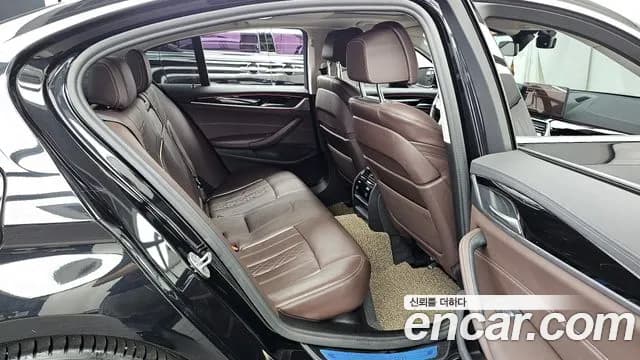 2021 BMW 5 Series (G30) 523d Luxury Sold VIN WBA11ES06MWX14419 – exterior detail 2021 BMW 5 Series (G30) 523d Luxury Sold VIN WBA11ES06MWX14419 – exterior detail