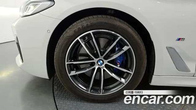 2023 BMW 5 Series (G30) 523d M Sport Sold VIN WBA11ES07PWY04909 – exterior detail 2023 BMW 5 Series (G30) 523d M Sport Sold VIN WBA11ES07PWY04909 – exterior detail