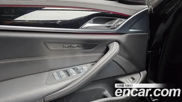 2021 BMW 5 Series (G30) 523d Luxury Sold VIN WBA11ES08MWX08783 – interior seats 2021 BMW 5 Series (G30) 523d Luxury Sold VIN WBA11ES08MWX08783 – interior seats