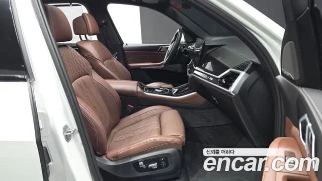 2025 BMW X5 (G05) xDrive 30d M Sport Sold VIN WBA11EV06S9Z86783 – interior seats 2025 BMW X5 (G05) xDrive 30d M Sport Sold VIN WBA11EV06S9Z86783 – interior seats