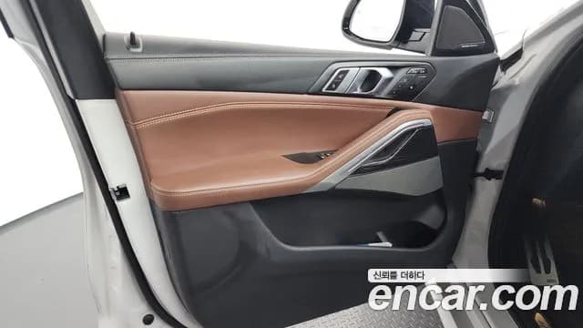 2024 BMW X6 (G06) xDrive30d M Sport Sold VIN WBA11EY0111111111 – trunk area 2024 BMW X6 (G06) xDrive30d M Sport Sold VIN WBA11EY0111111111 – trunk area