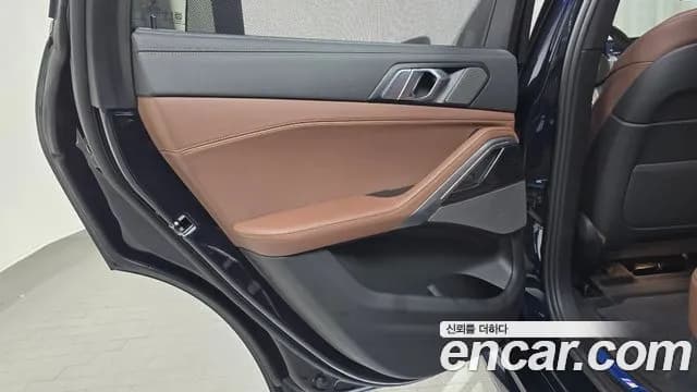 2025 BMW X6 (G06) xDrive30d M Sport Sold VIN WBA11EY04S9069921 – exterior detail 2025 BMW X6 (G06) xDrive30d M Sport Sold VIN WBA11EY04S9069921 – exterior detail