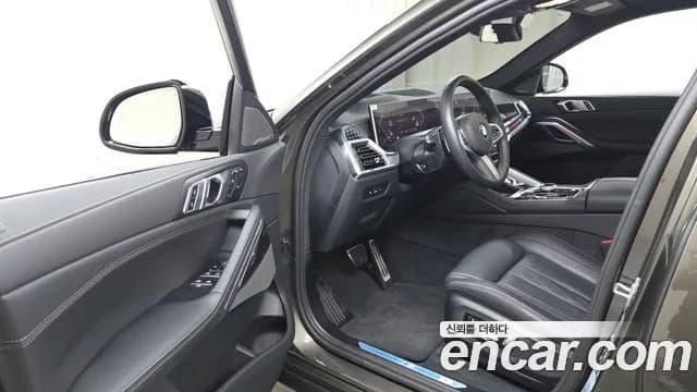 2026 BMW X6 (G06) xDrive30d M Sport Sold VIN WBA11EY06T9150579 – trunk area 2026 BMW X6 (G06) xDrive30d M Sport Sold VIN WBA11EY06T9150579 – trunk area