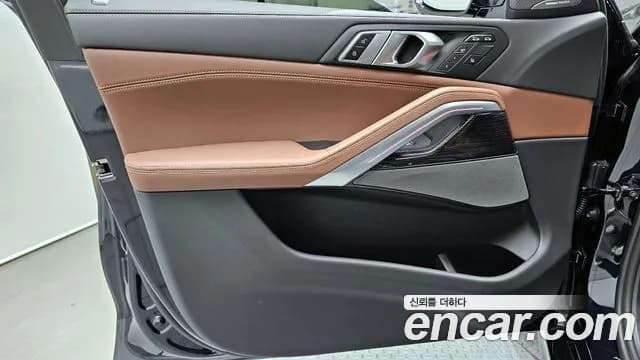 2026 BMW X6 (G06) xDrive30d M Sport Sold VIN WBA11EY07T9166418 – interior seats 2026 BMW X6 (G06) xDrive30d M Sport Sold VIN WBA11EY07T9166418 – interior seats