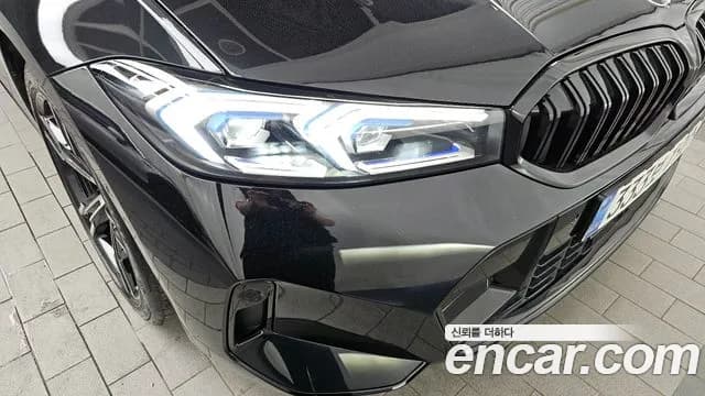 2025 BMW 3 Series (G20) 320i M Sport Sold VIN WBA11FF09SFU65062 – exterior detail 2025 BMW 3 Series (G20) 320i M Sport Sold VIN WBA11FF09SFU65062 – exterior detail