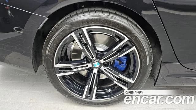 2025 BMW 3 Series (G20) 320i M Sport Sold VIN WBA11FF09SFU65062 – photo 22 2025 BMW 3 Series (G20) 320i M Sport Sold VIN WBA11FF09SFU65062 – photo 22