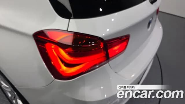 2018 BMW 1Series (F20) 118d JOY 5DOOR Sold VIN WBA1S5102JV995361 – photo 11 2018 BMW 1Series (F20) 118d JOY 5DOOR Sold VIN WBA1S5102JV995361 – photo 11
