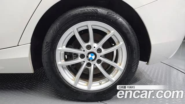 2018 BMW 1Series (F20) 118d JOY 5DOOR Sold VIN WBA1S5102JV995361 – photo 30 2018 BMW 1Series (F20) 118d JOY 5DOOR Sold VIN WBA1S5102JV995361 – photo 30