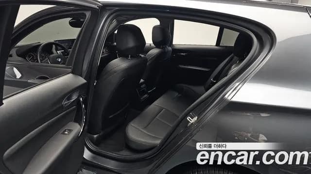 2017 BMW 1Series (F20) 118d Sport 5Door Sold VIN WBA1S5104HV993976 – front exterior 2017 BMW 1Series (F20) 118d Sport 5Door Sold VIN WBA1S5104HV993976 – front exterior