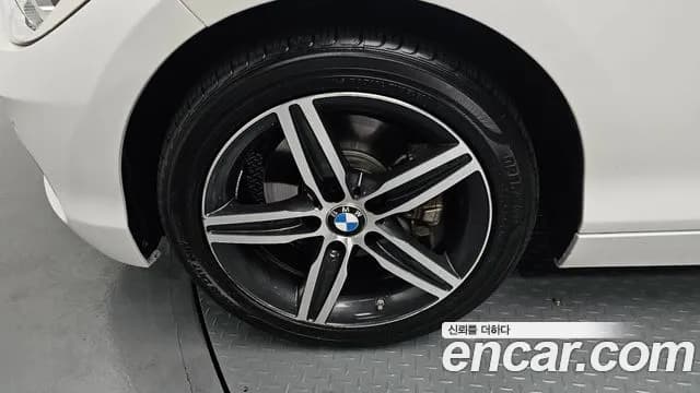 2017 BMW 1 Series (F20) 118d Sport 5Door Sold VIN WBA1S5107H5G77443 – photo 20 2017 BMW 1 Series (F20) 118d Sport 5Door Sold VIN WBA1S5107H5G77443 – photo 20