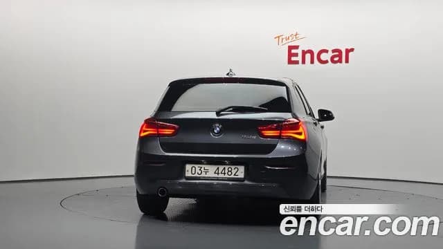 2018 BMW 1Series (F20) 118d JOY 5DOOR Sold VIN WBA1S5109J5L14483 – photo 12 2018 BMW 1Series (F20) 118d JOY 5DOOR Sold VIN WBA1S5109J5L14483 – photo 12
