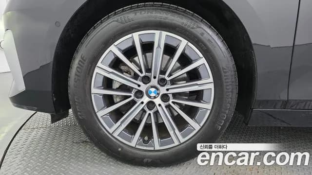 2023 BMW 2 Series Active Tourer (U06) 218d Luxury Sold VIN WBA21BY05P7L67769 – interior seats 2023 BMW 2 Series Active Tourer (U06) 218d Luxury Sold VIN WBA21BY05P7L67769 – interior seats